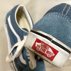 Womens size 7 vans